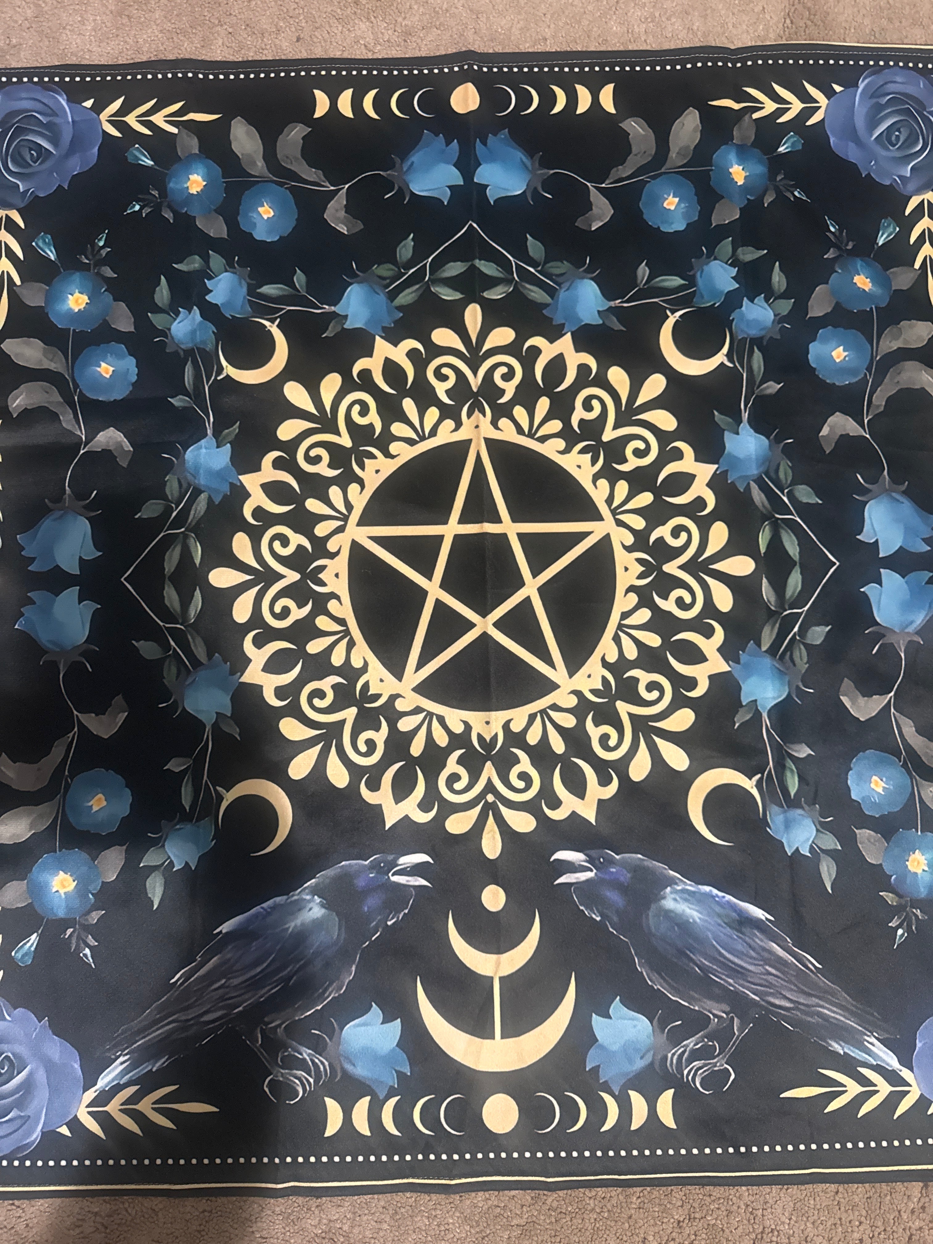 Alter Cloths